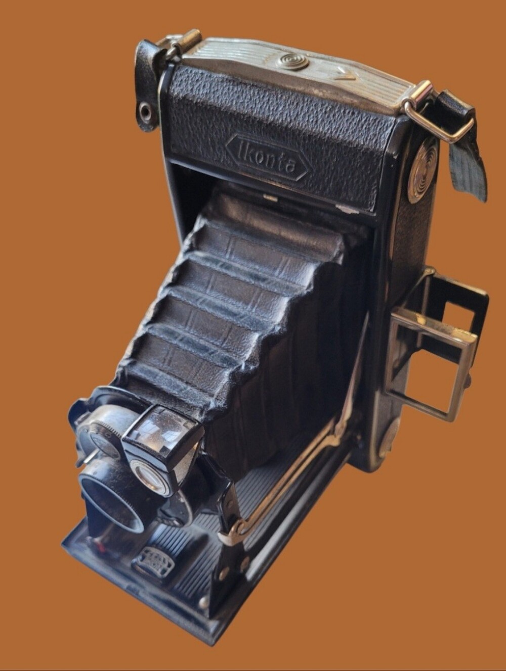 ANTIQUE 1930'S ZEISS IKON LKONTA 520/2 6x9 BELLOWS CAMERA (120 FILM)